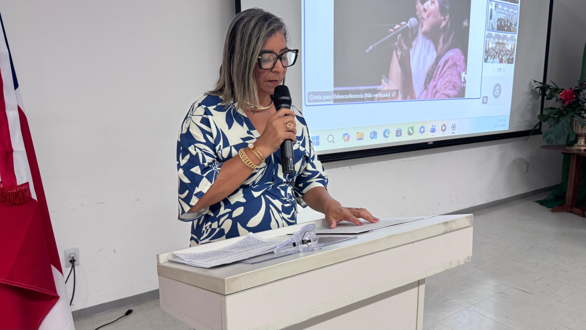 Secretária municipal de Educação, Marinélia Rocha. Imagem/Revista Formosa