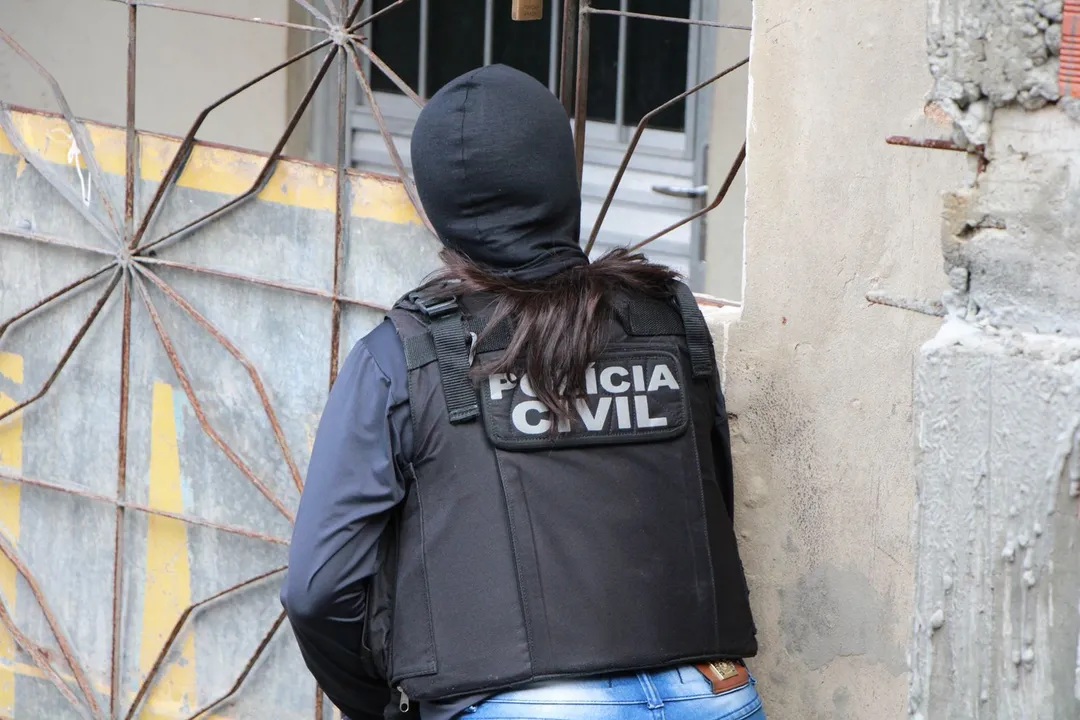Há dois anos a mulher vinha tentando terminar o relacionamento - Foto: Divulgação Polícia Civil