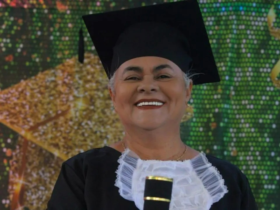 Josélia na formatura da EJA - Foto: Acervo pessoal/SEC Bahia