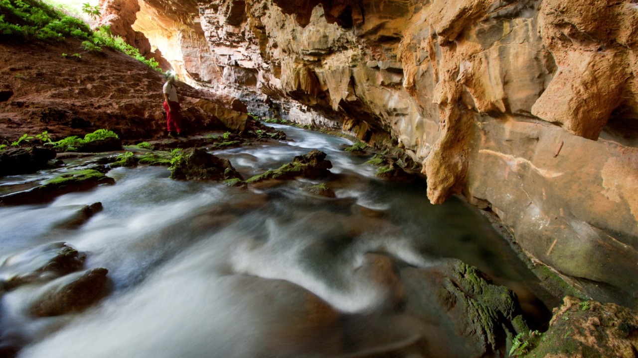 O gigantesco Salão Coliseu é considerado a maior caverna do território nacional – Créditos: Gov / Cristiano Fernandes Ferreira