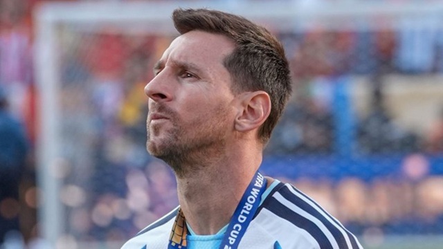 Torcedores argentinos contestam a arbitragem da decisão contra a Espanha e pedem para anular a final da Copa do Mundo  |   Bnews - Divulgação Reprodução/Redes sociais