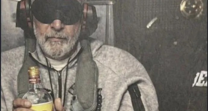 Foto/Reprodução/Montagem/X/@RepCarlos
